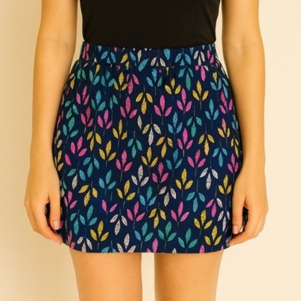 Mimi Chica Multicolor Leaf Print‎ Mini Skirt Size M